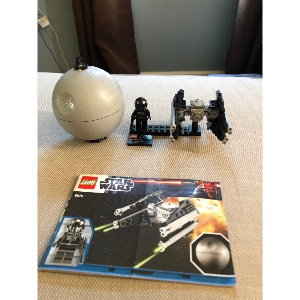 LEGO 9676 Star Wars TIE Interceptor & Death Star